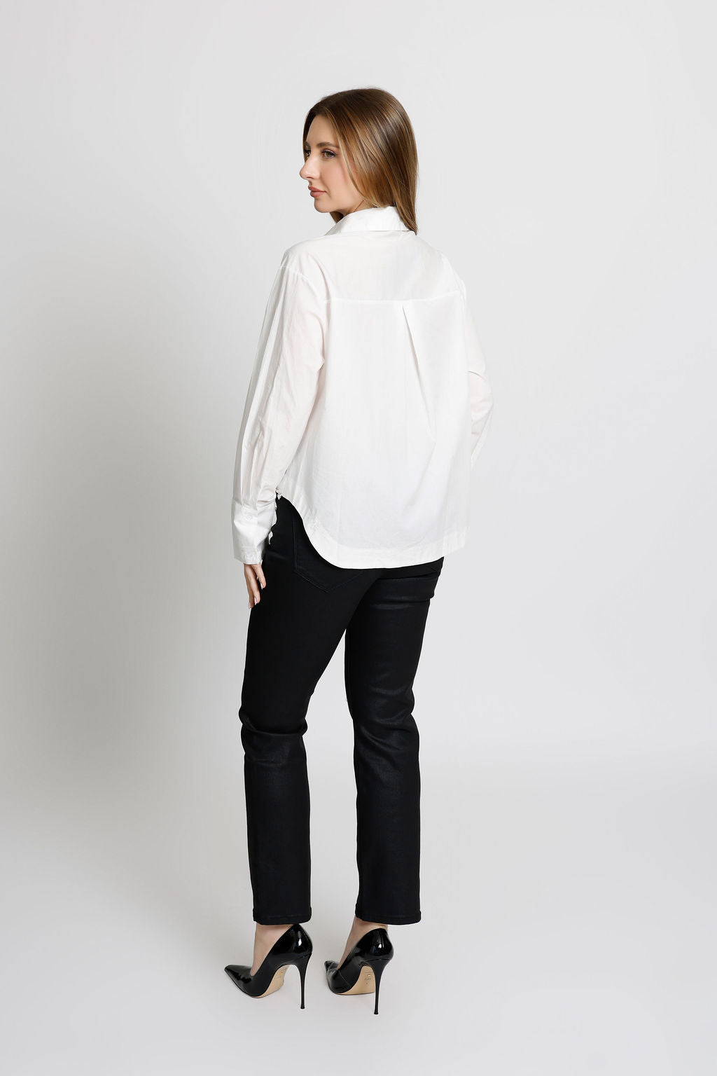 Rhinestone Detailed Wavy Long Sleeve Button Up Shirt
